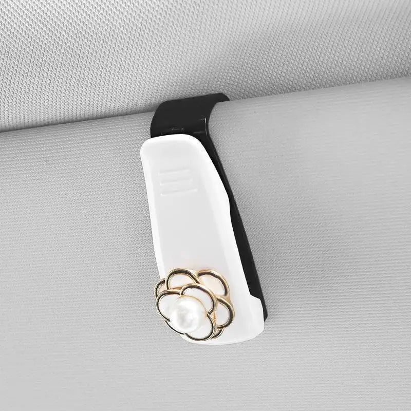 1pc Portable Car Glasses Cases Ticket Card Clamp Bear Flower Decoration Sun Visor Holder ABS Eyeglasses Sunglass Holder
