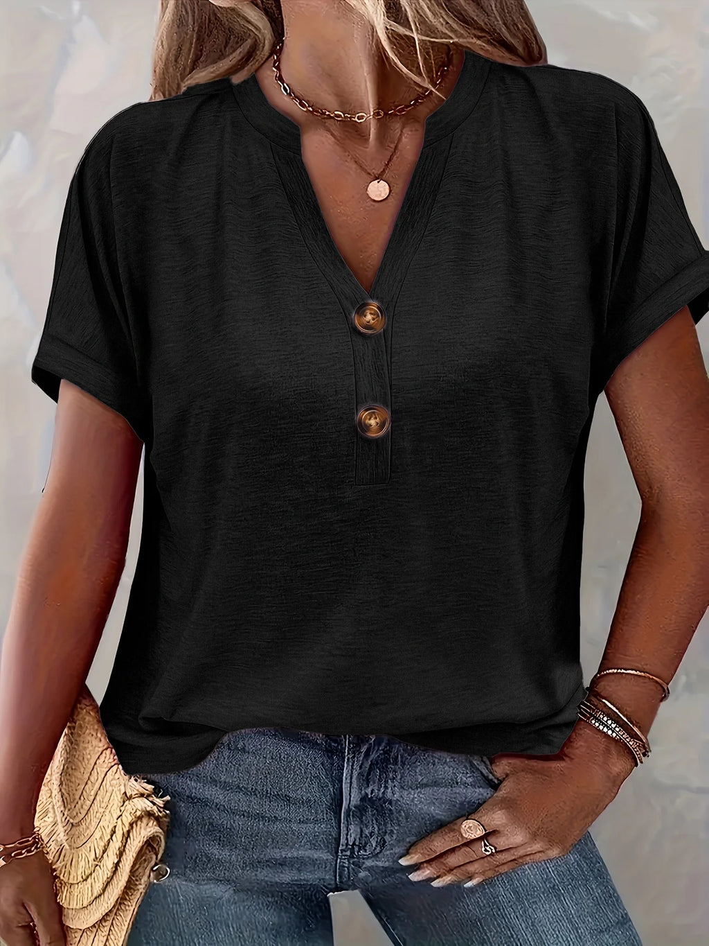 Chic Plus Size Short Sleeve Buttoned V-Neck Casual T-Shirt Lightweight Summer Top for Women