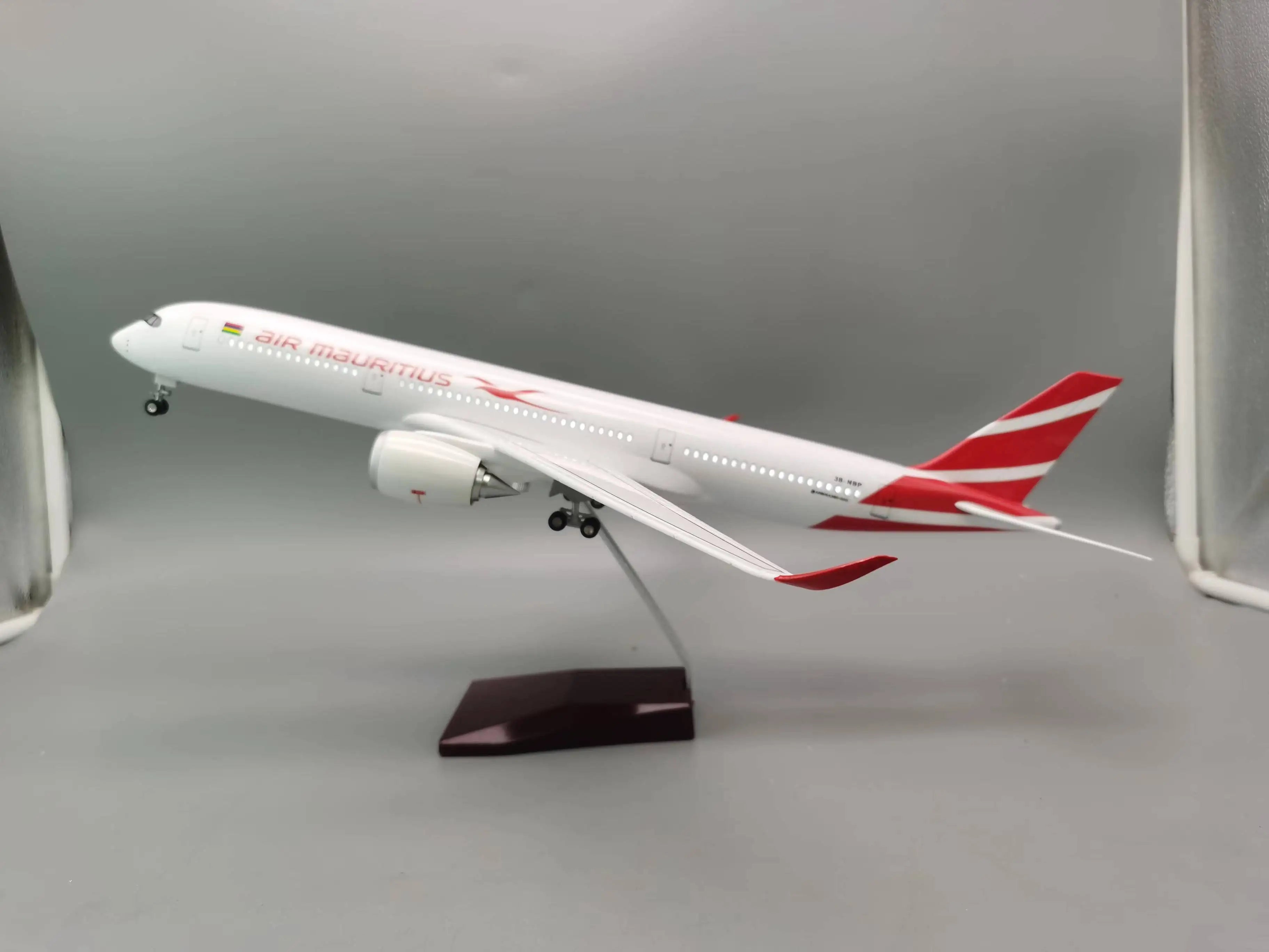 1/142 Scale 47cm Large Plane Model Air Mauritius A350 Resin Diecast Airplanes Building With Stand & Wheels Aviation Collection