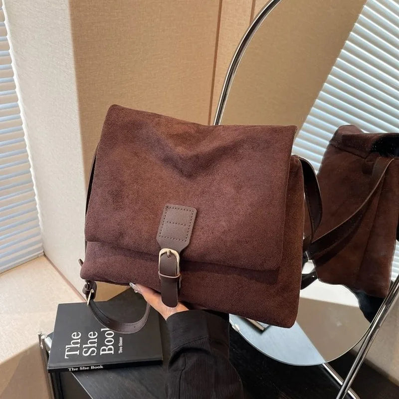 Women's Large Capacity Flap Shoulder Tote Bag, Suitable for Office Work Daily Commute Casual Shopping Travel and School Use