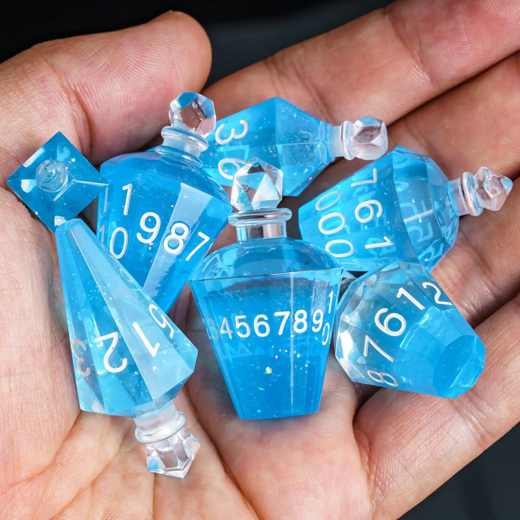 7 Potion Bottles Sharp Edges Dice DND New Style Polyhedral Dice Set Handcrafted D4-D20 for Role Playing Game Board Games TRPG