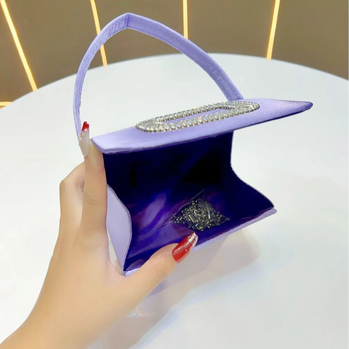 Luxury Mini Square Handbag Women’s Diamond Studded Evening Bag Elegant Shoulder Chain Wedding Party Purse Stylish Ladies Tote