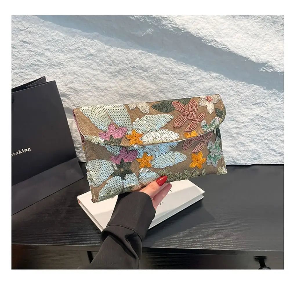 Stylish Sequin Evening Clutch Bags Elegant Beaded Floral Embroidery Bags Glitter Exquisite Party Purses Special Occasions