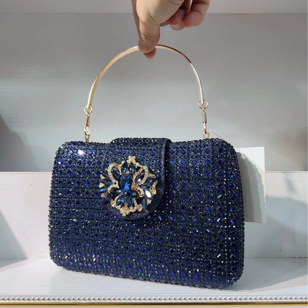 Luxury Sparkling Rhinestone Clutch Bag Crystal Evening Purse with Metal Handle Diamond Chain Handbag for Wedding Party Dinner