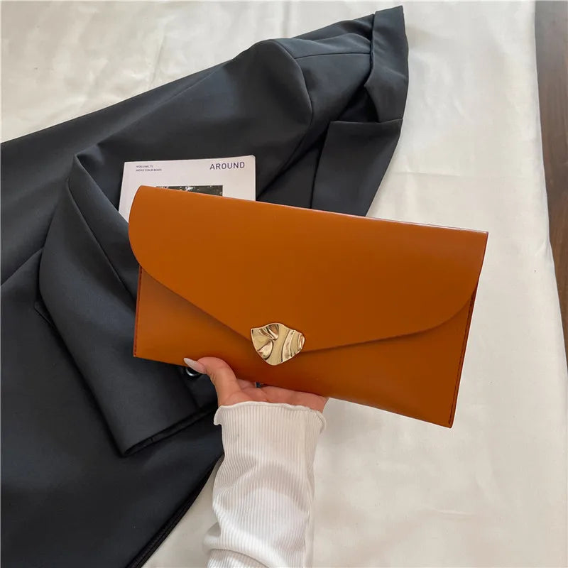 New Fashion Women Large Capacity Envelope Clutch Bag Solid Color Casual Simple Handbag