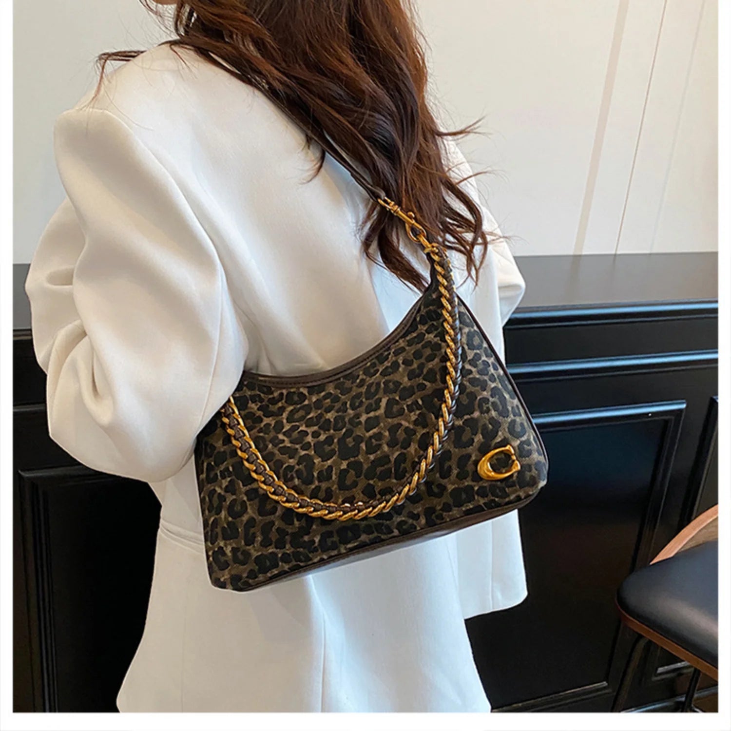 Women's Y2K Leopard Print Chain Crossbody Bag Unique Design Fashion Handbag Single Shoulder Bag for 2026 Trendsetters