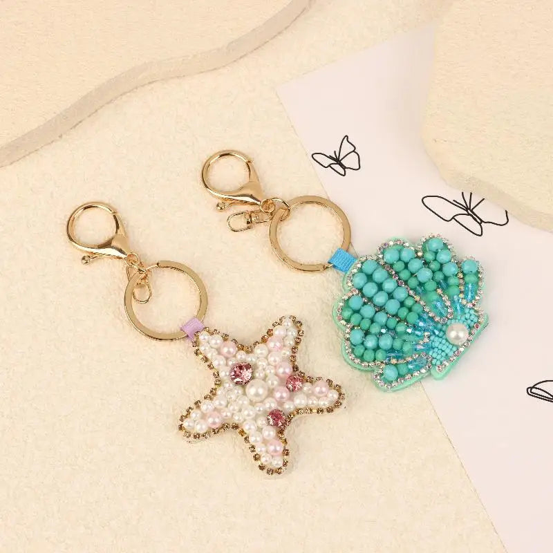 B*1Pc Rhinestone Lobster Beaded Pendant Pretty Hand Sewn Bag Charms Crab Shells Turtle Hanging Rope Patches Applique Bag Lanyard