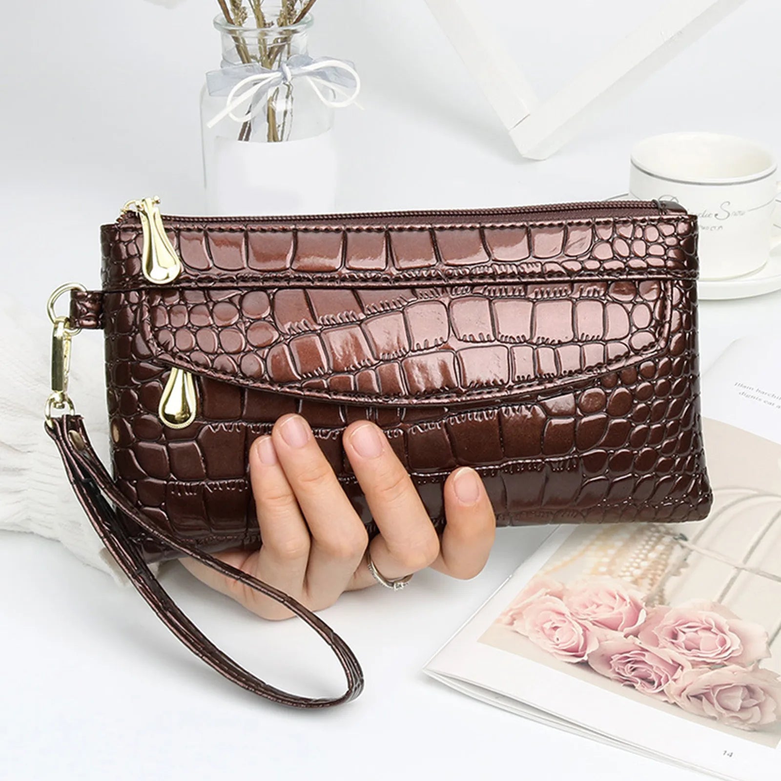 Fashion Shiny PU Leather Handbag Women Large Capacity Crossbody Bag PUrse Fashionable Elegant Evening Bag