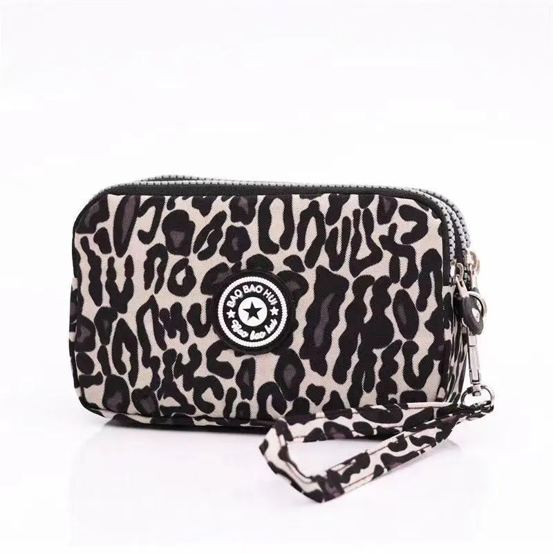Stylish Jellyfish Print Triple Zipper Phone Bags, Compact Canvas Clutch Purse for Women’s Daily Essentials Casual Wallets Use