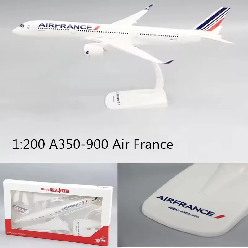 New1:200 Assembly Plane Model World Aviation Series UAE Emirates/THAI/Qatar/Singapore/Etihad/Austrian/ Italy A350/A320/A380/B777
