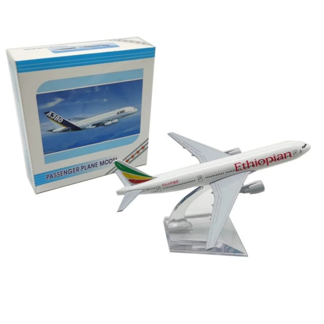 B777 Plane Airplane Model Aircraft Model 16cm Air Ethiopian Airways Diecast Alloy 1/400 Scale Model Planes With Stand Toys Child
