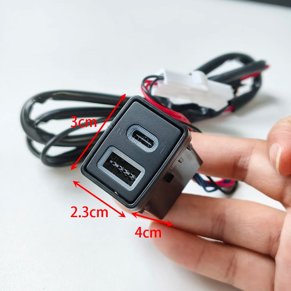 Car Quick Charger Dual Port TYPE-C PD QC3.0 USB Interface Socket for Nissan Teana Sylphy Qashqai X-TRAIL Serena Bluebird Navara