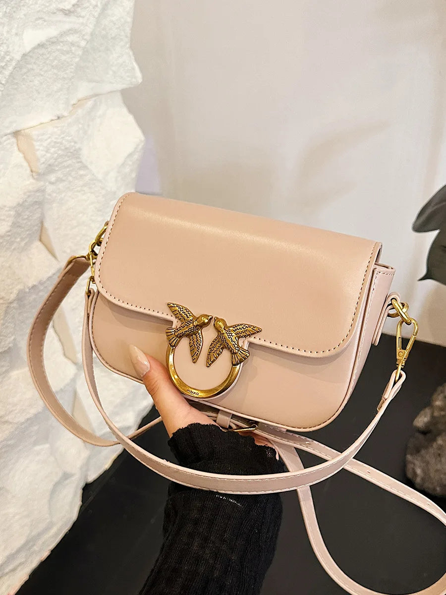 Fashion commuter women's bag Bacchus chain bag One shoulder oblique span Swallow bag Flying bird double flying swallow bag