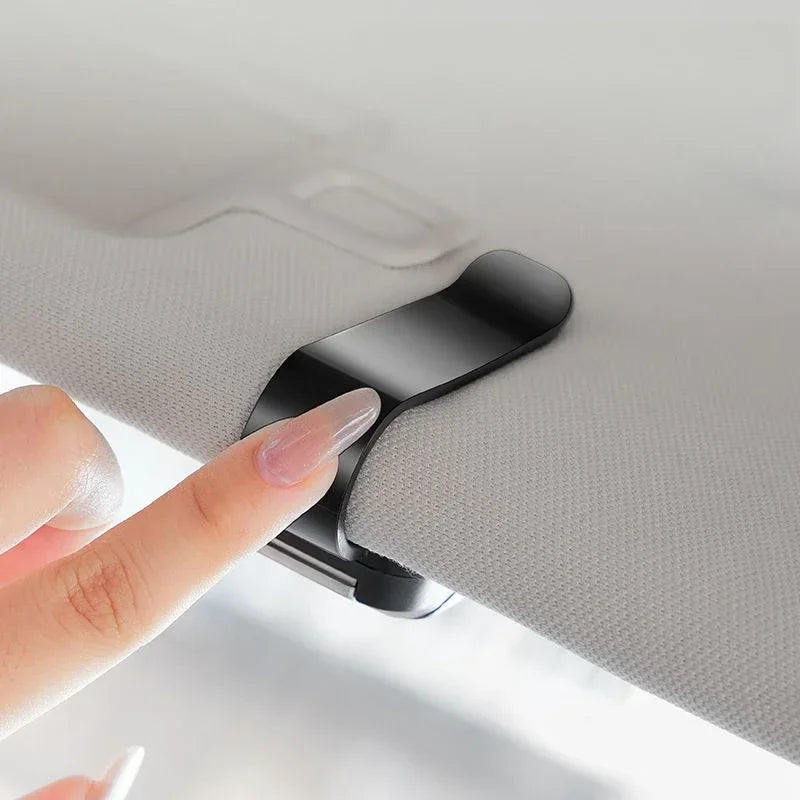 Car Interior Sun Visor Eyeglasses Holder Sunglasses Clip For GAC EMZOOM Trumpchi GS3 GS8 2023 2024 2025
