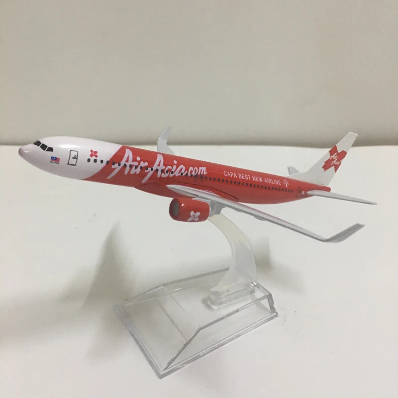 JASON TUTU 16cm AirAsia Boeing 737 Airplane Model Airplane Diecast Metal 1/400 Scale Planes