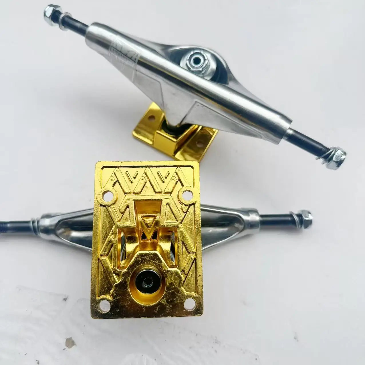 139mm Venture Skateboard Trucks Good Quality Aluminum Alloy Truck Carbon Steel Hollow Kingpin Skate Trucks