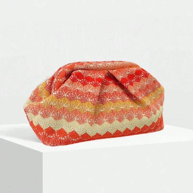 2026 Summer New Design Orange and Red Gradient Zigzag Pattern Knitted Clutch Bag Ethnic Style Bohemian Pleated Cloud Clasp Bag