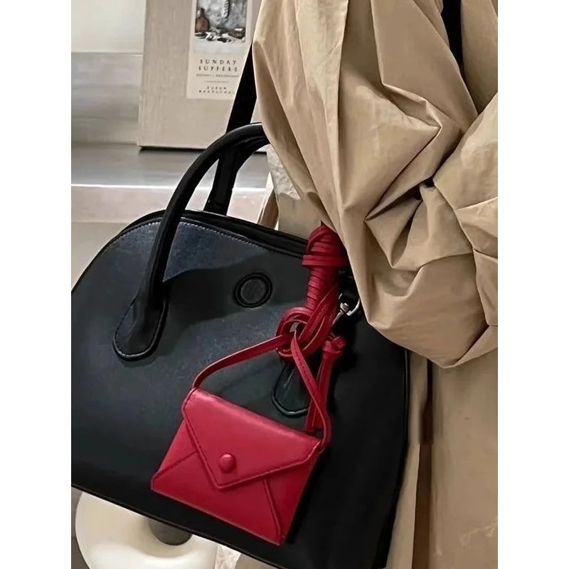 Compact and exquisite coin purse 2024 New mini crossbody bag, waist bag, neck-hanging small bag, card holder, pendant bag
