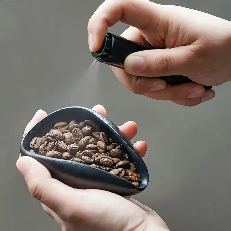 1pc 10ml Handheld Anti Static Coffee Bean Spray Bottle for Precision Grinding Perfect for Baristas and Coffee Enthusiasts