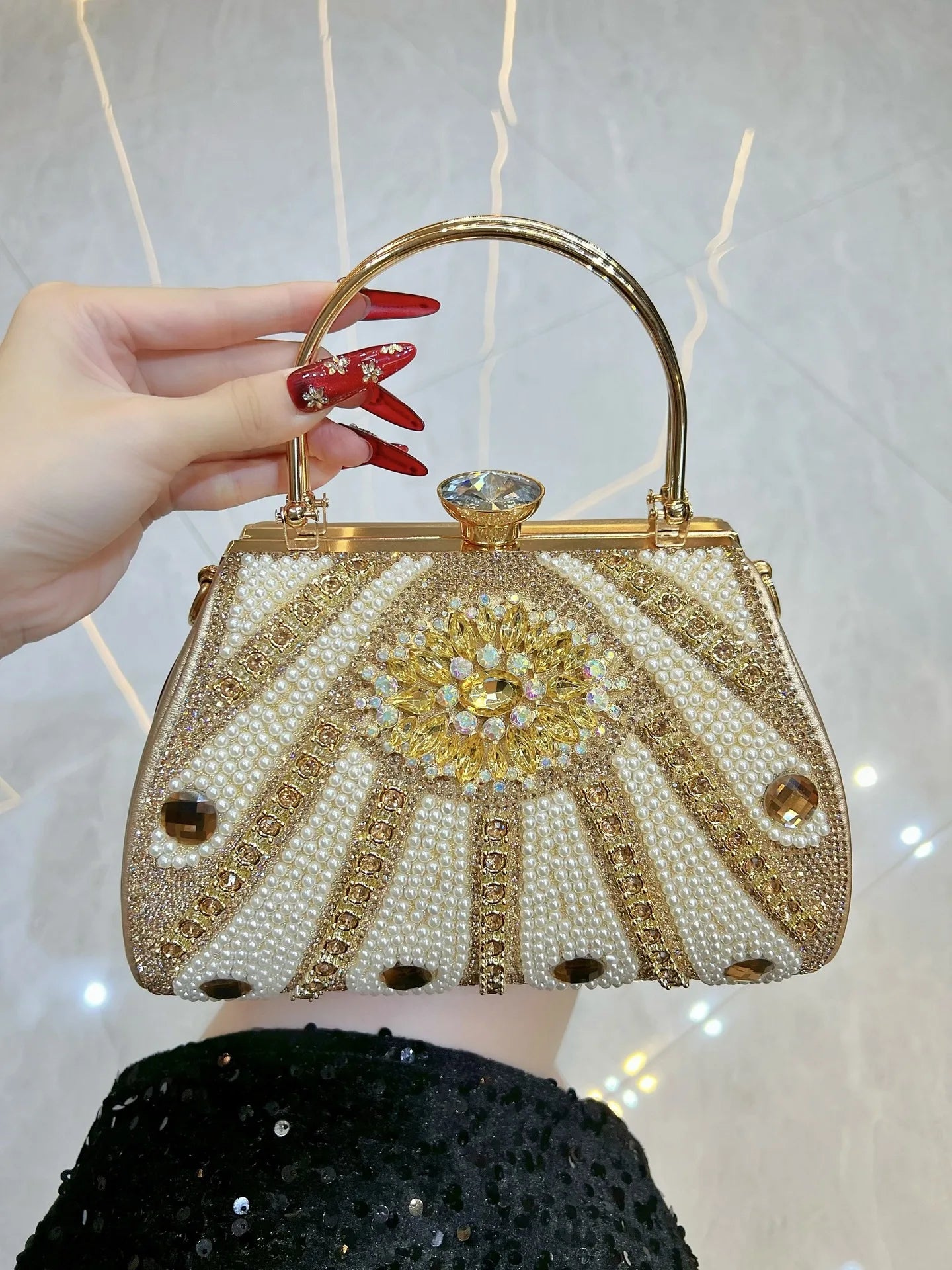New Evening Bags Rhinestones Beading Party Cocktail Prom Clutch Bags Pearl Diamonds Glitter Elegant Small Bucket Box Handbag
