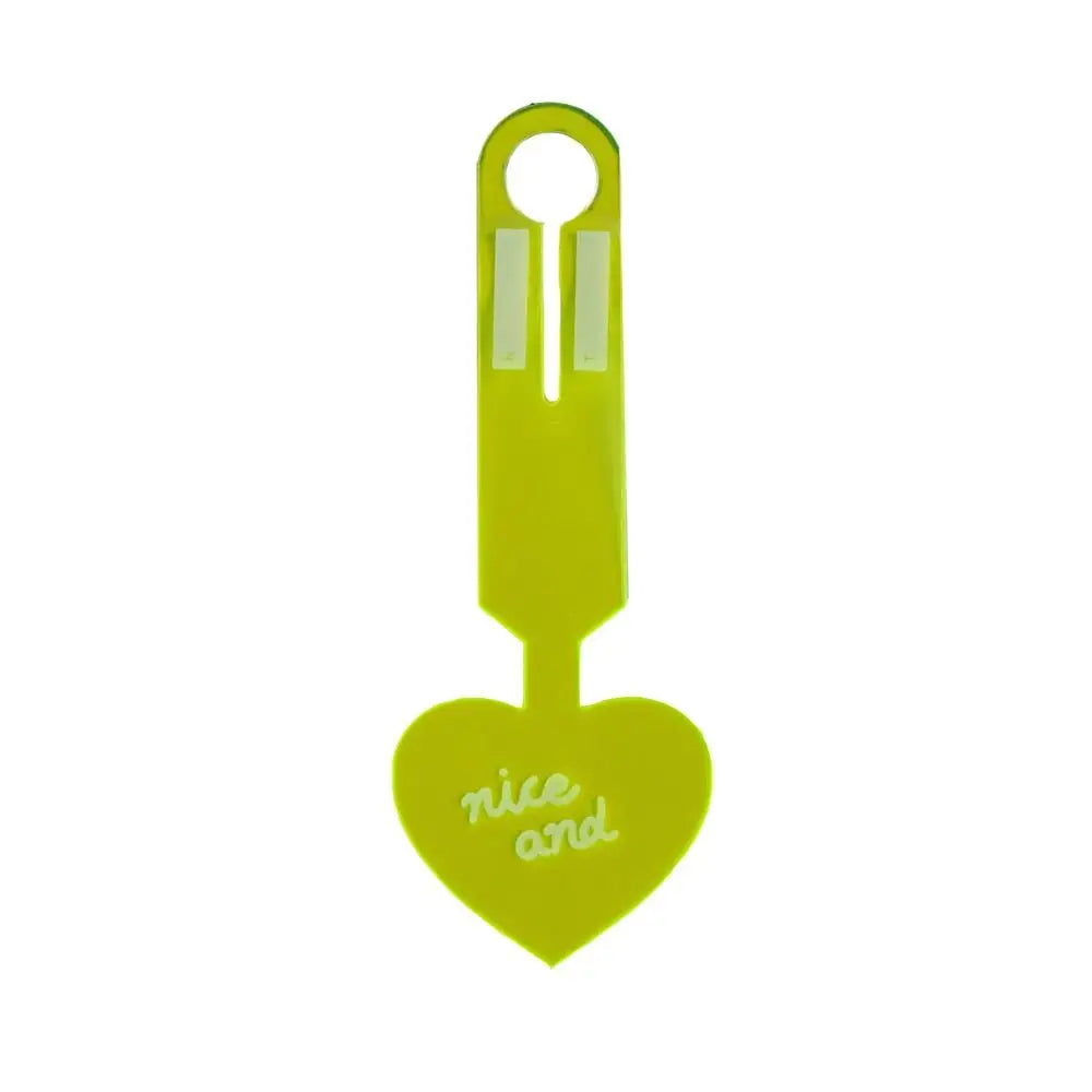 Colorful Love Shape Luggage Tag Anti Loss Boarding Pass Fluorescent Baggage Tag Airplane Suitcase Tag