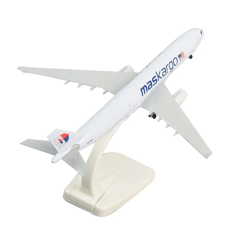 20cm Malaysia Cargo A330 Airplane Model Metal Diecast Model Plane Kit with Stand for Adult Collection Display or Toy Gift