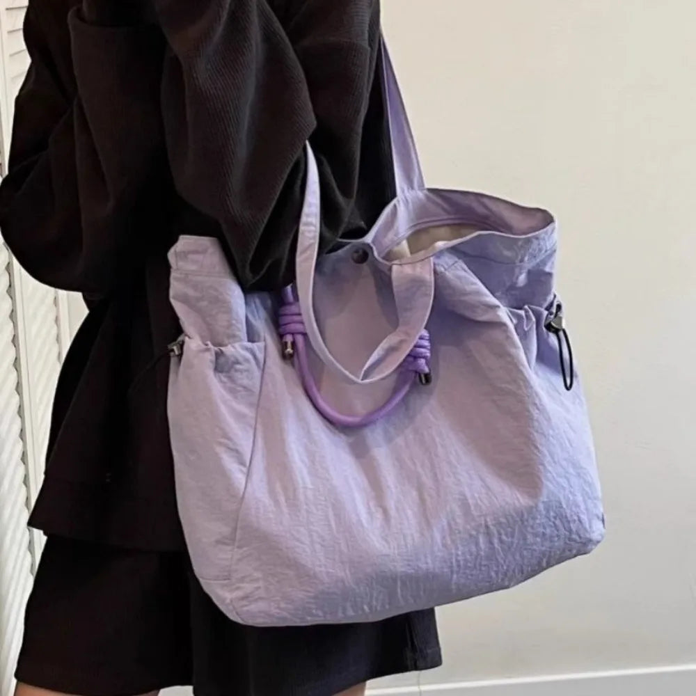 2026 New Stylish Lightweight Nylon Large Capacity Travel Tote Bag for Women Casual Shoulder Handbag Versatile