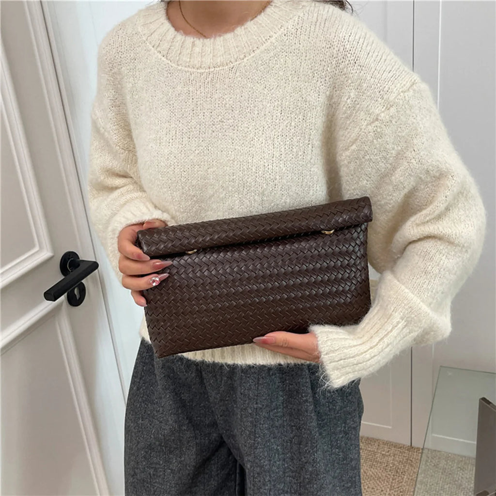 Braided Texture Fashion Retro Solid Color Clutch Bag PU with Lightweight Magnetic Closure Water Resistant for Daily Use