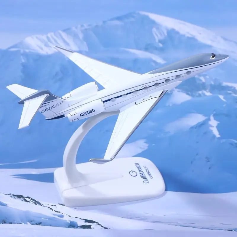 Hot！1PCS Gulfstream G650 Aircraft Diecast 1/200 Scale Airplane Model Planes G650ER Airplane Model Plane Model