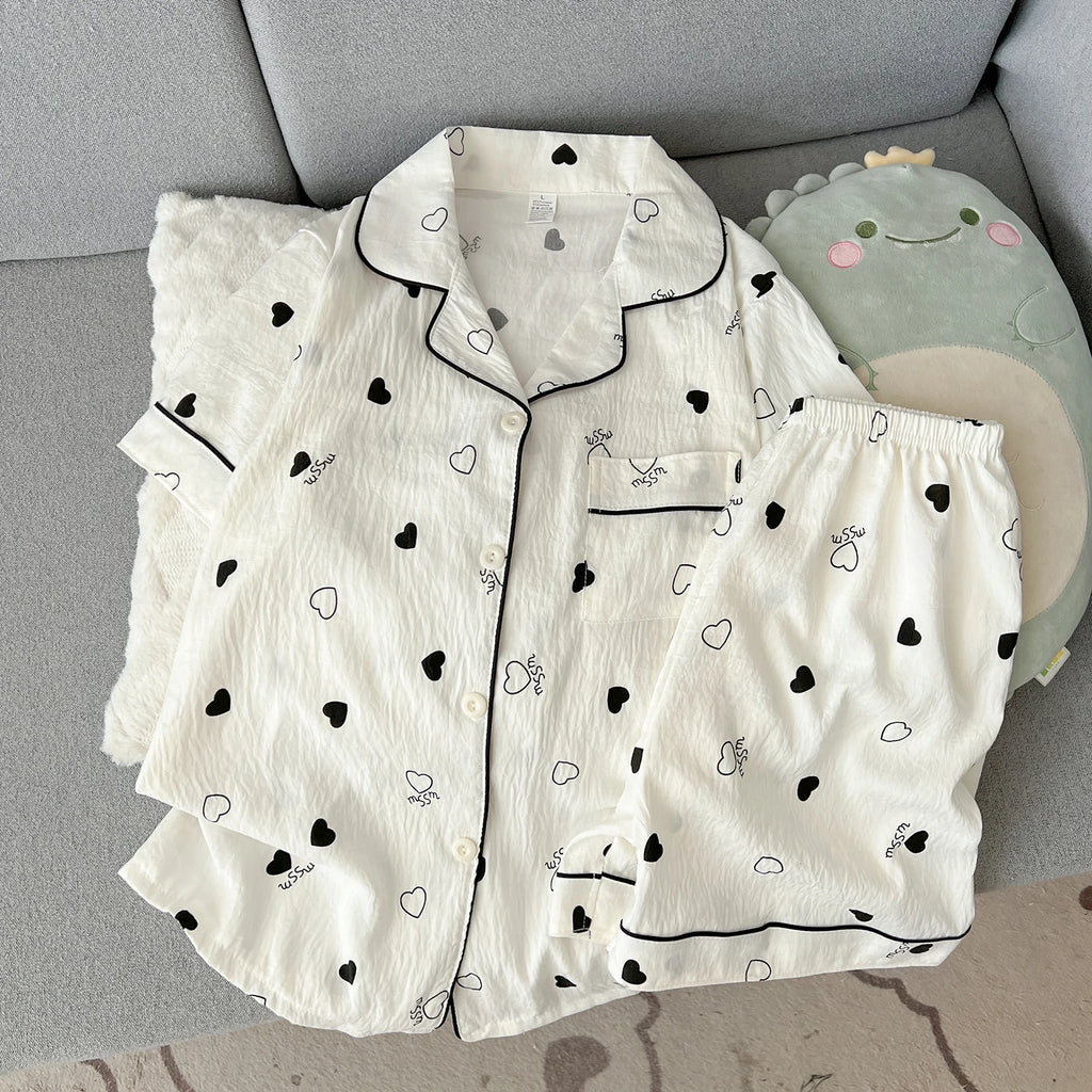 Women's Summer Thin Pajamas with Heart-Shaped Pattern, Short-Sleeved Shorts, Sweet and Cute, Can Be Worn Outside in Summer, Two-Piece Home Wear Set
