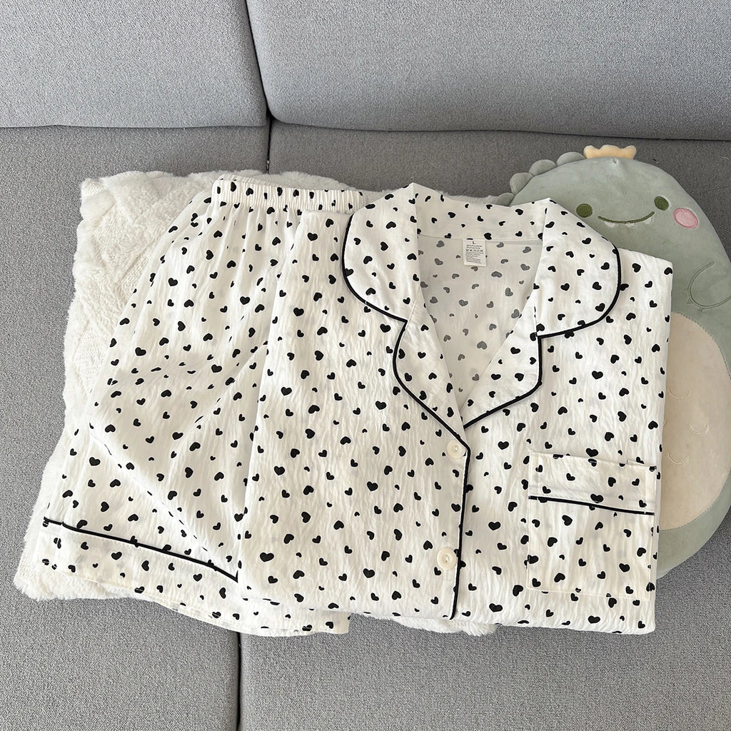 Women's Summer Thin Pajamas with Heart-Shaped Pattern, Short-Sleeved Shorts, Sweet and Cute, Can Be Worn Outside in Summer, Two-Piece Home Wear Set
