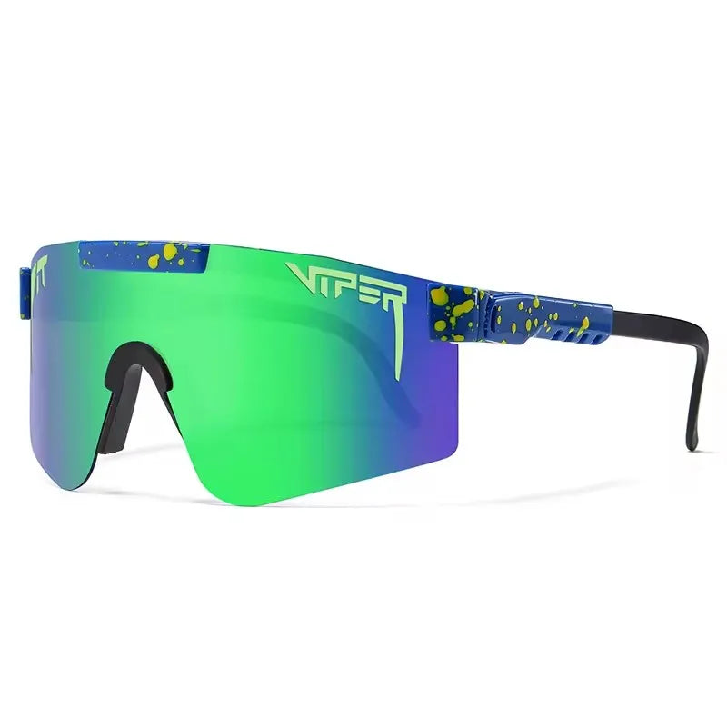 Fashion travel, sports, women and men sunglasses, sun protection, UV protection, eye protection, sunglasses, trendy glasses