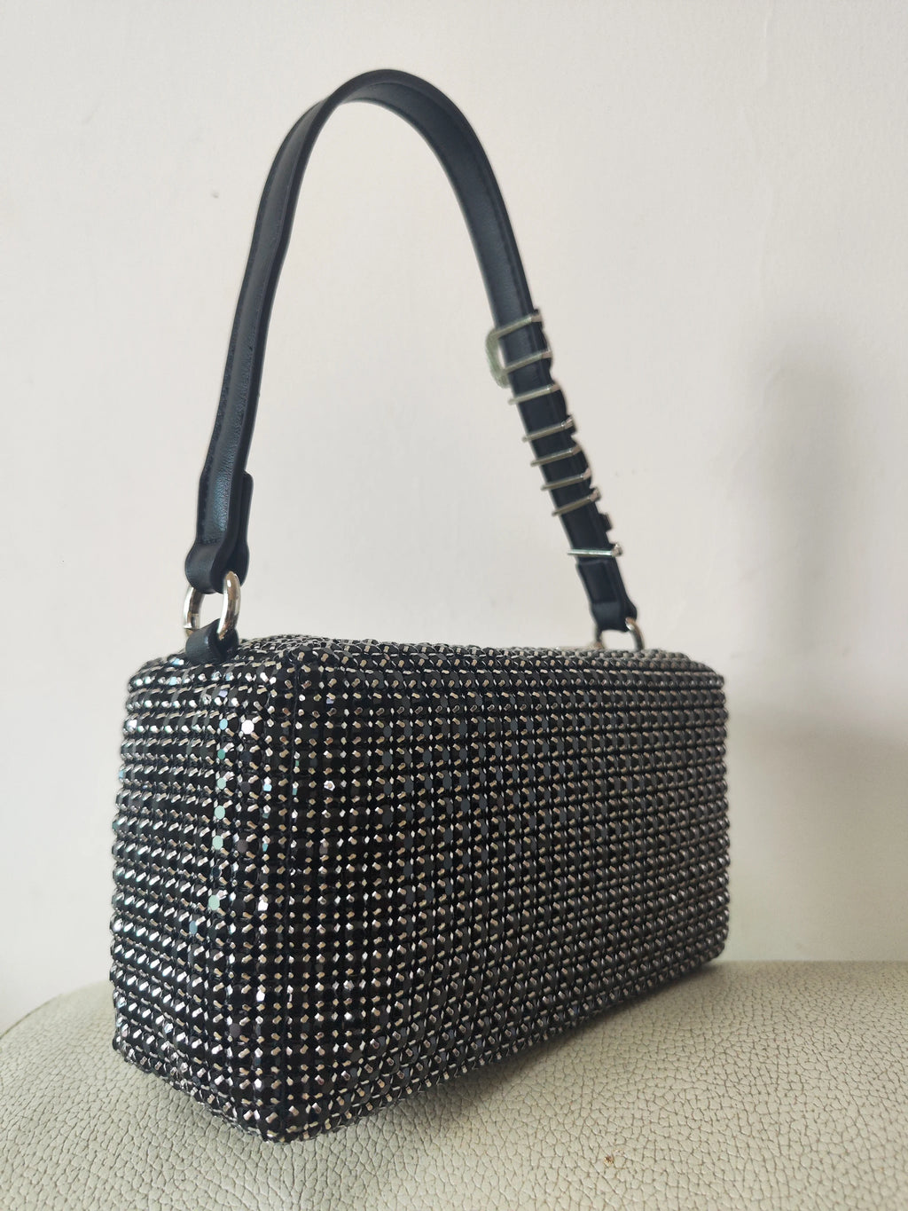 2026 Luxury Rhinestone Pearl Evening Bag for Women | Sparkly Stage Performance Purse | Elegant Dinner Party Clutch Crossbody Bag