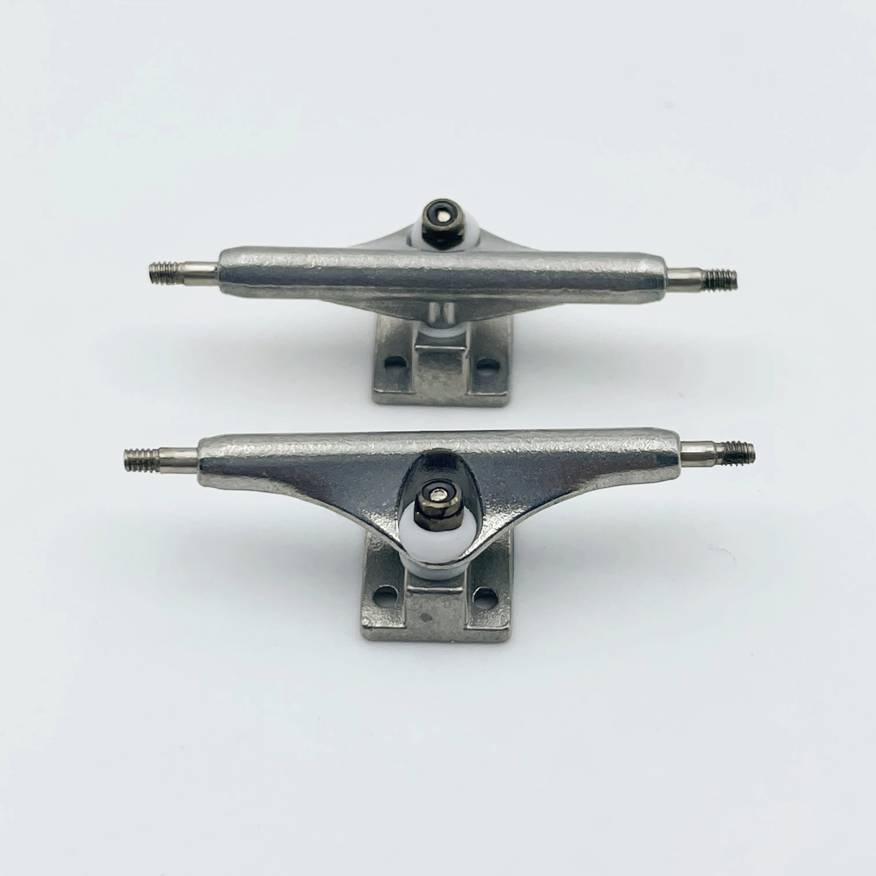 34mm 32mm 29mm  Eureka 3 Fingerboard Trucks Professional Design for Finger Skateboard
