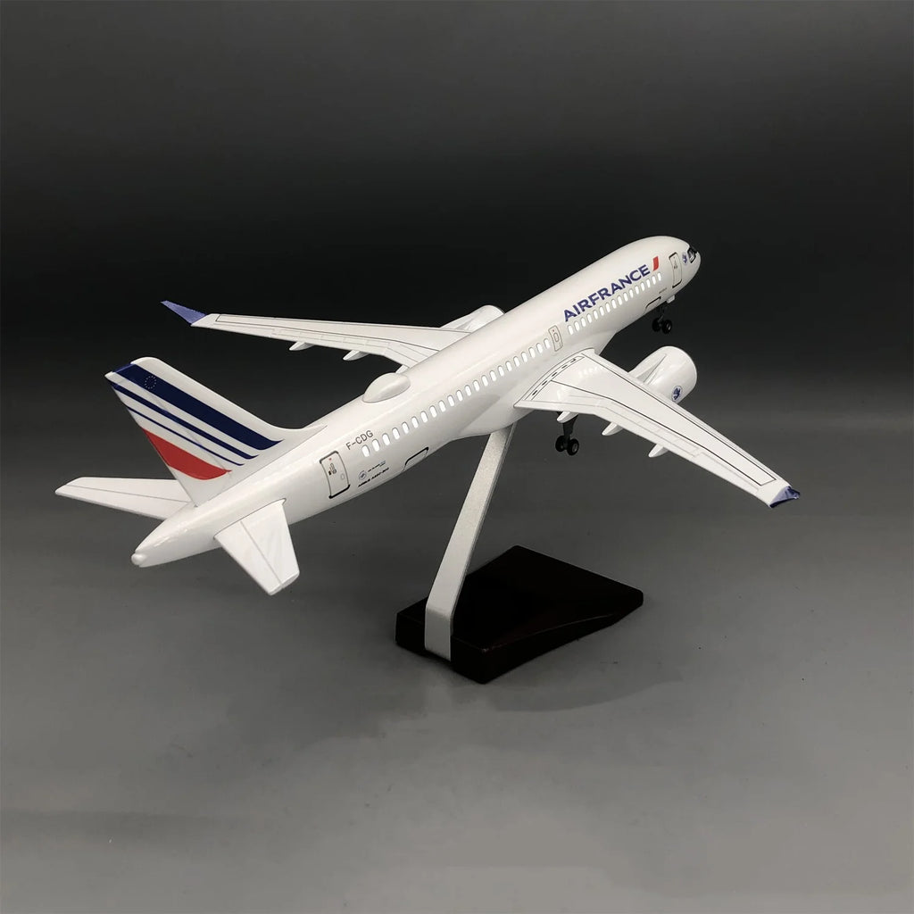 1/100 Scale airplane Model Air France a220-300 Resin collectible aircraft with Landing Gear Wheels Light(Touch or Sound Control)