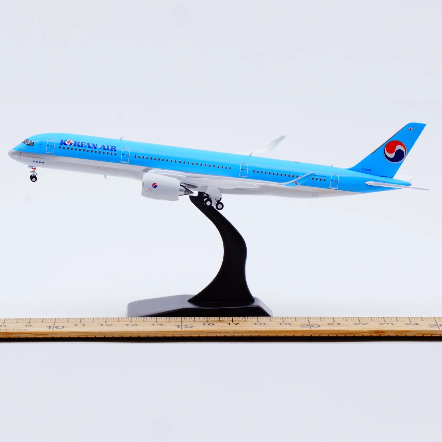 SA4088 Alloy Collectible Plane Gift JC Wings 1:400 Korean Air "SkyTeam" Airbus A350-900XWB Diecast Aircraft Jet Model HL8598