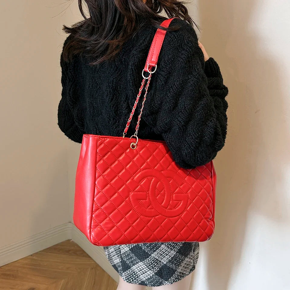 2026 New Classic Retro Chain Messenger Bag Women's Luxury Leather Shoulder Bag Paris Fashion Zipper Handbag