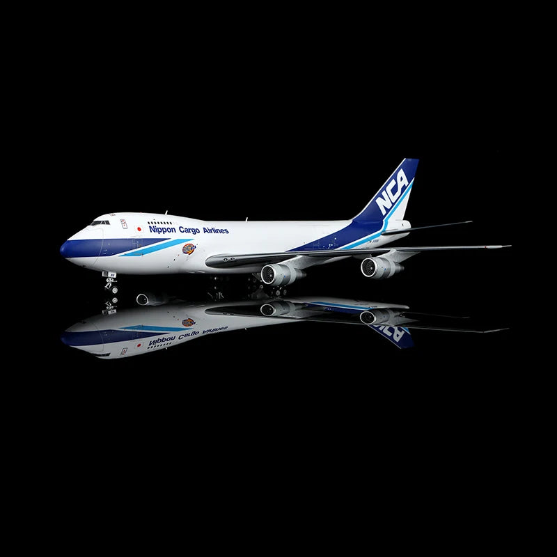 L2189 Alloy Collectible Plane Gift SQ Wings 1:200  Nippon Cargo Airlines Boeing B747-200F Diecast Aircraft Jet Model JA8188