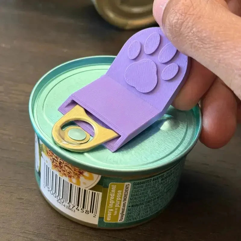 Durable Plastic Pet Can Opener - Non-Slip Kitchen Tool with Handle, Easy Clean for Dog Cat Food Cans (1Pc)
