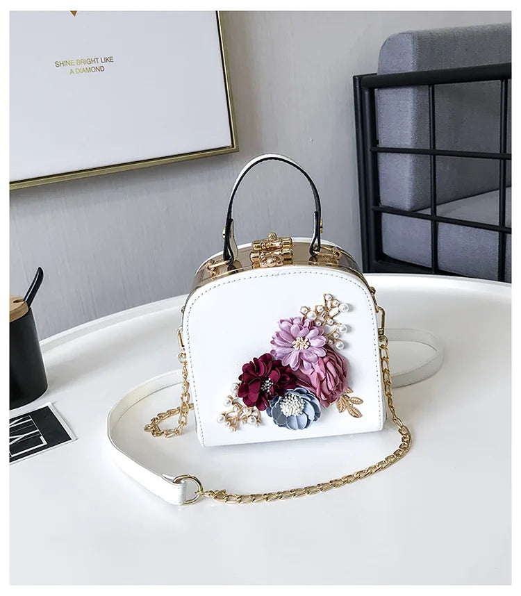2025 Metal Clip Small Square Bag New Fashion Dinner Flower Shoulder Diagonal Handbag Bags Shoulder Bags