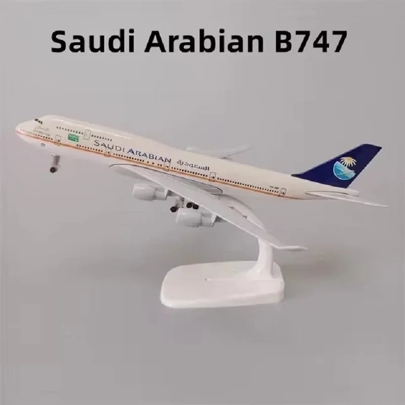 Aircraft Model 1:400 20CM B747 Scale Series Of Diecast Miniature Aviation Kid Xmas Gift Toy Airplanes Decoration