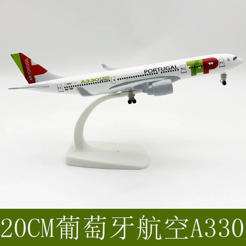 Airplane Model 20CM Metal Diecast Alloy Airlines a350/B787/a330 Airways For Friend Children Toddler Boy Toys Collection