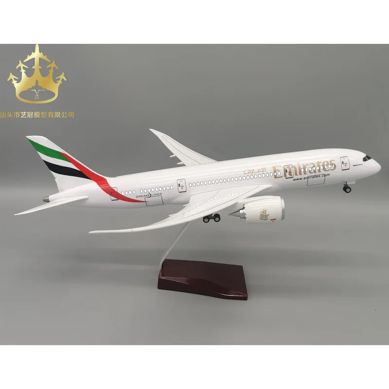 787 Emirates Aircraft Model With Lights And Wheels Simulation, Static Model Ornament, Model Airplane Enthusiast Gift