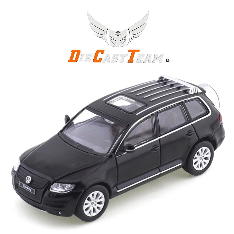 SHADOW / DCT 1/64 Volkswagen Touareg R50 Car Alloy Toys Motor Vehicle Diecast Metal Model Kids Xmas Gift Toys for Boys