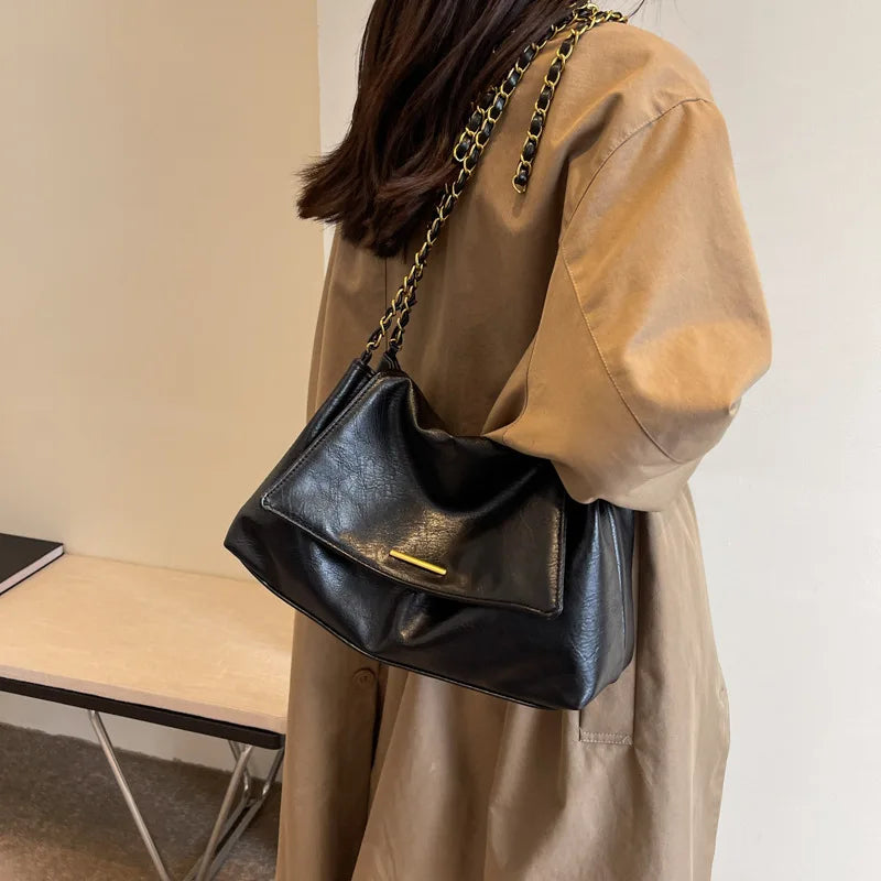 2026 New Women's Vintage Large Crossbody Shoulder Bag Elegant Handbag with Detachable Strap Durable for Casual Formal Events