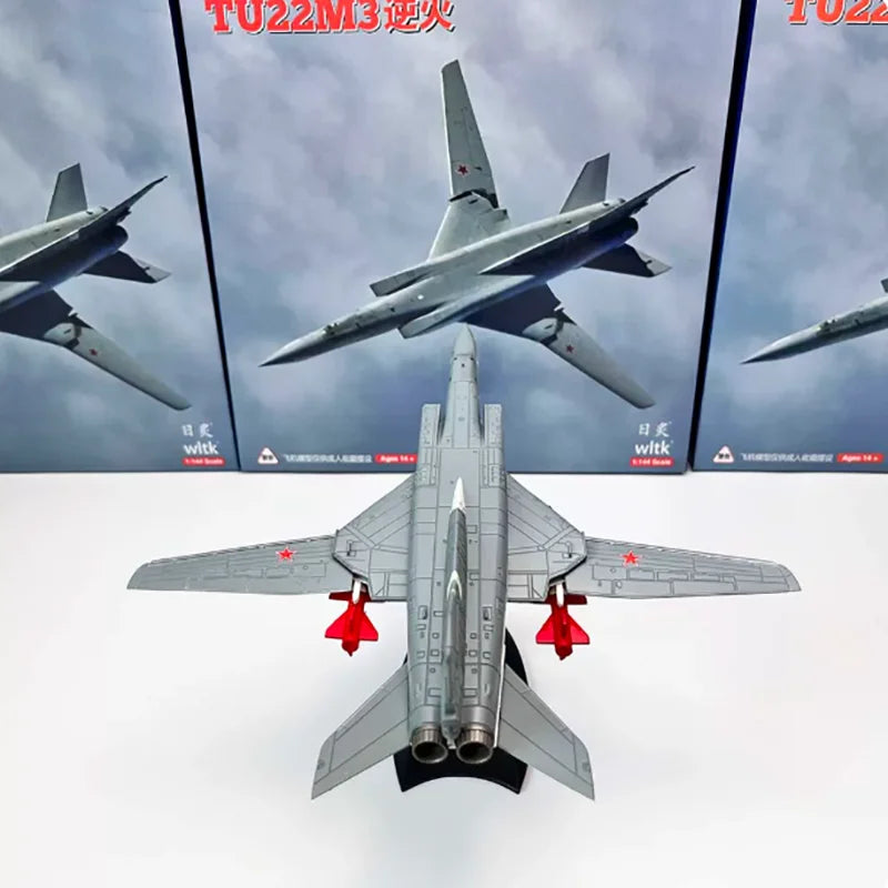 WLTK Diecast 1: 144 Scale Soviet TU22 Figure 22M3  Bomber Alloy Finished Product Souvenir Hobby Collection Toy Gift