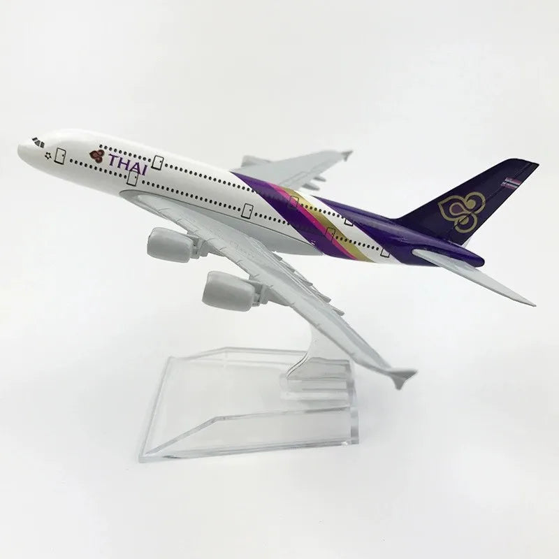 1/400 Scale Plane Model A380 Airways Series Alloy Aircraft Diecast 16cm A380 Airplane Models Children Toys Souvenir Decoration