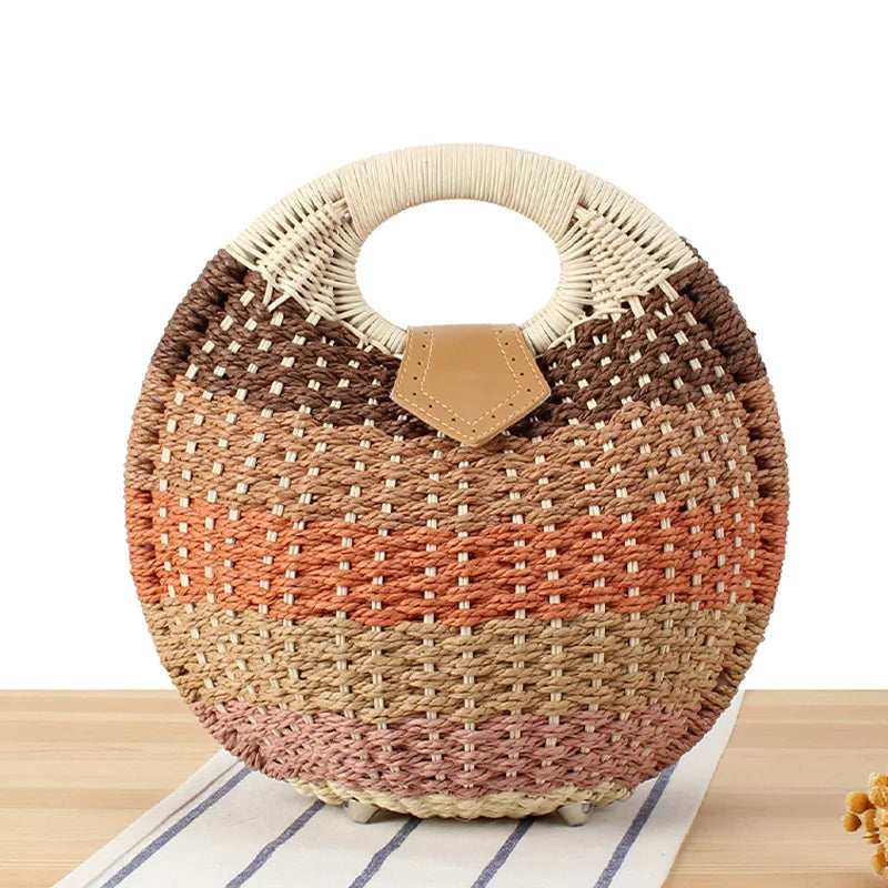 2025 Luxury Hand Woven Holiday Shell Handbags Personality Cute Rattan Bag Casual Small Round Tote Woven Female Fashion Beach Bag
