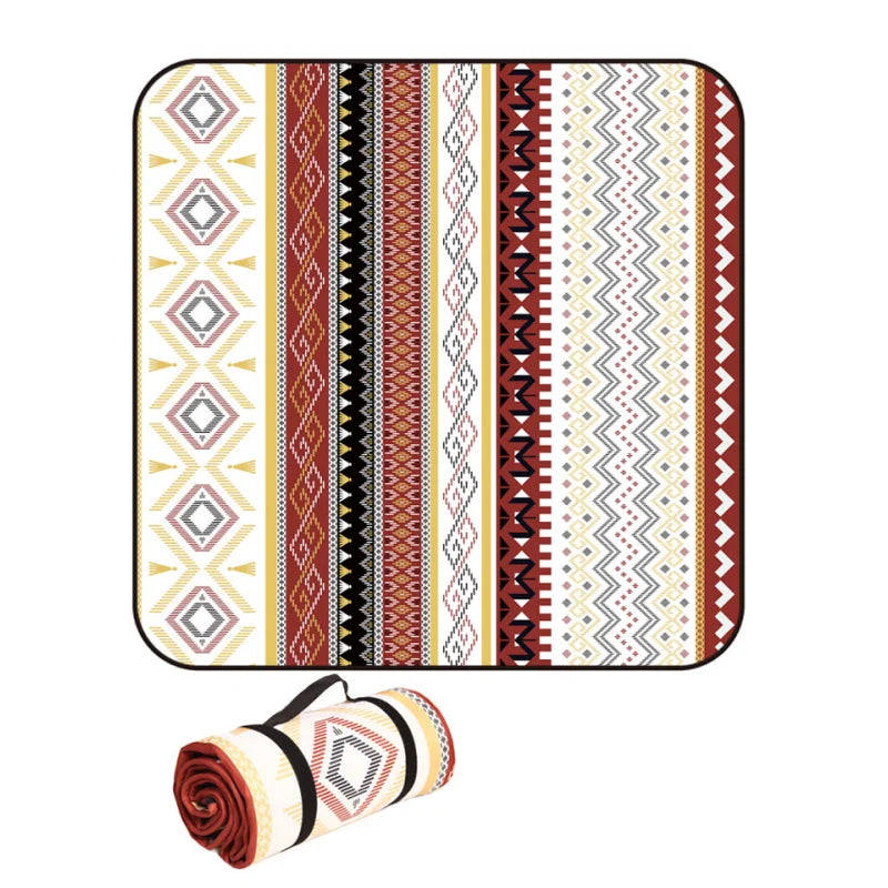 Outdoor Picnic Blanket Waterproof Extra Large Camping Mat Thickness 4mm 3-Layers Beach Blanket Rolling Up Packaging Park Blanket