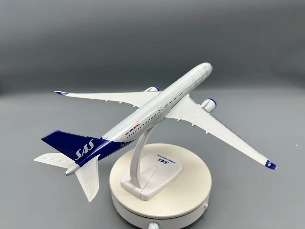 1:200 Scale 33cm A350-900 SAS Scandinavian Airlines Aircraft Diecast Model ABS Plastic Model Plane Toy With Stand Gift Ornaments